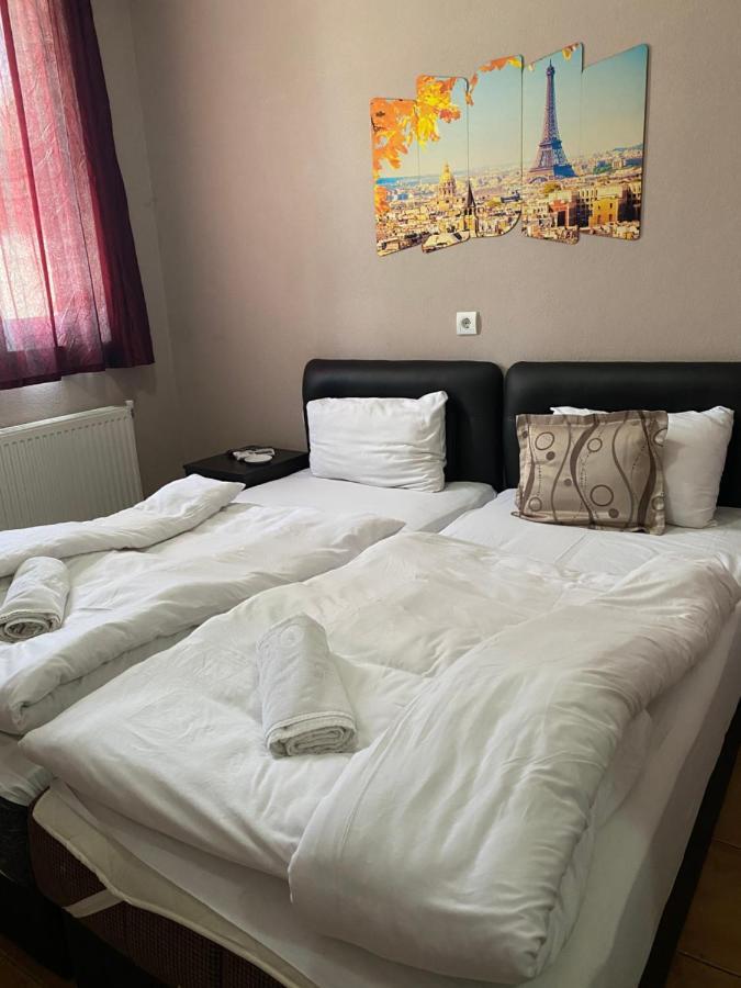 Hotel Etno Selo Timcevski Vojnik ภายนอก รูปภาพ